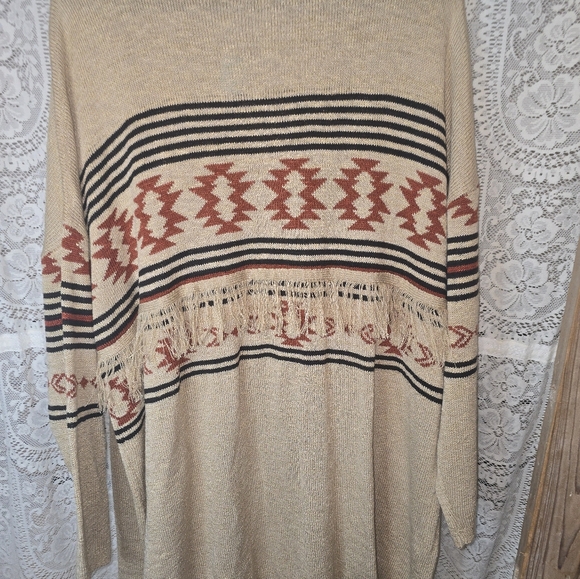 Maurices Long Sleeve Aztec Sweater Cardigan, Womens 3X Fringe NWT - Picture 9 of 10